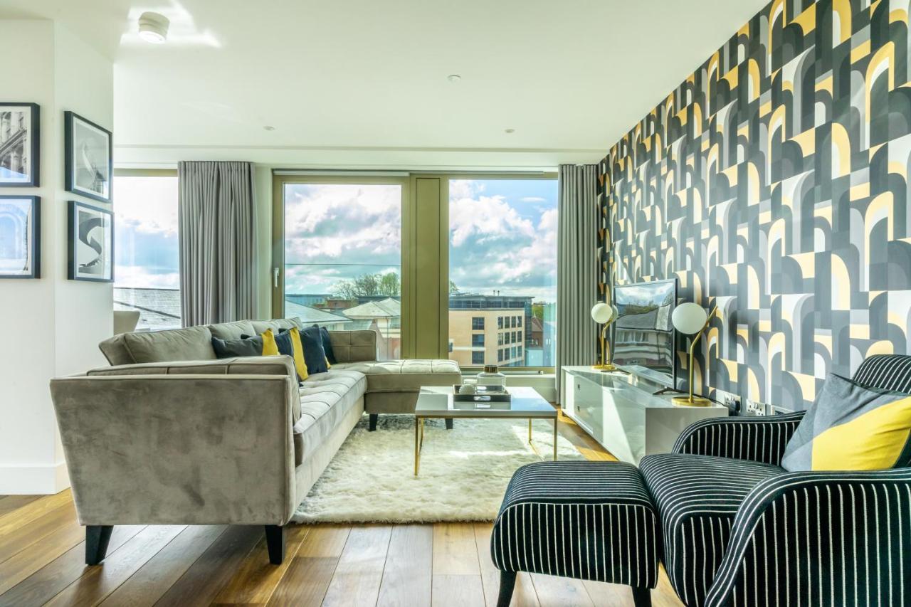 ヨークSkyview Retreat @ Ryedale Houseアパートメント エクステリア 写真